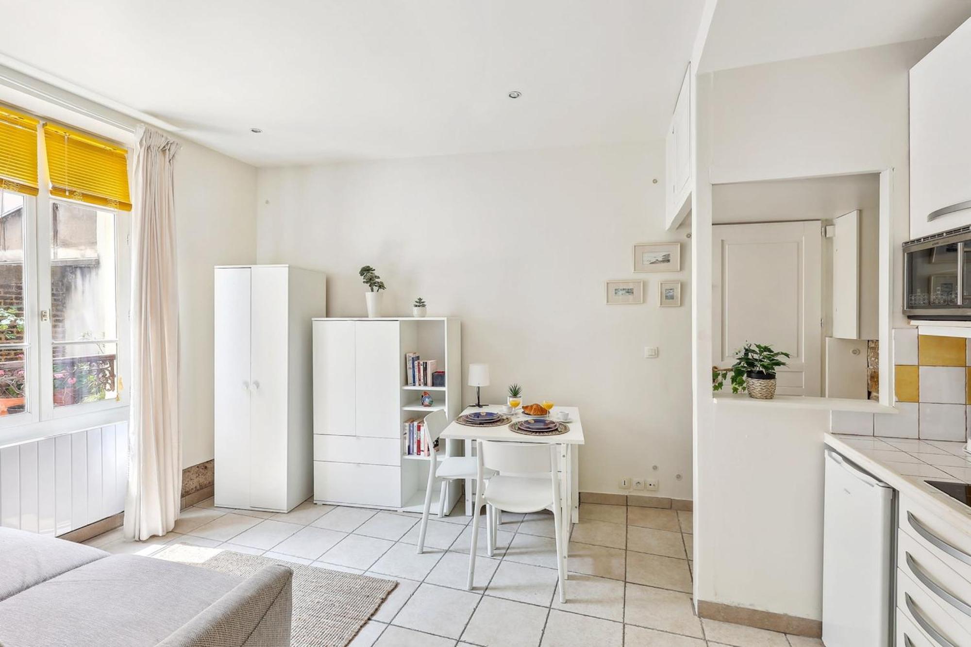 Pantheon & Latin Quarter - Cityapartmentstay Appartamento *